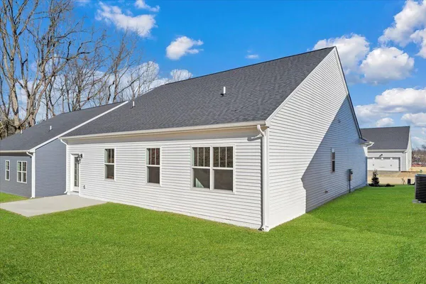 $414,750 | 7379 King's Pointe Drive, Radford, VA 24141