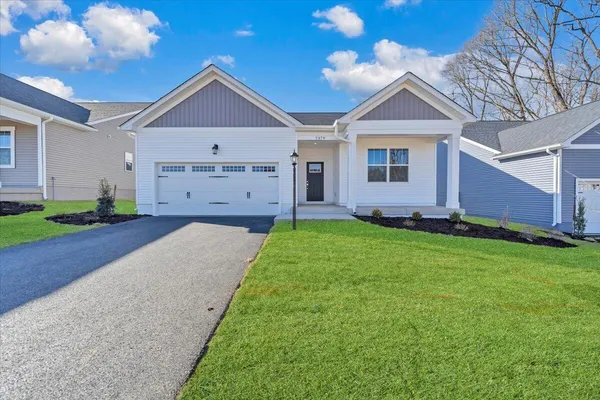 $414,750 | 7379 King's Pointe Drive, Radford, VA 24141