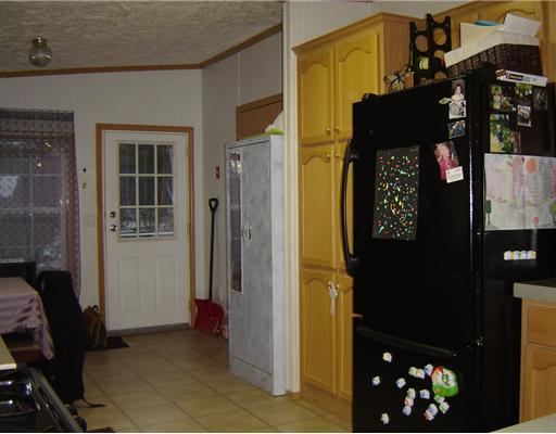 11 Goodhue Road Sidney, ME 04330 - Photo 19 of 25 Kitchen.