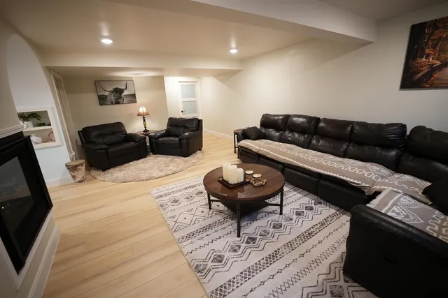 $574,900 | 389 Willie Mays Circle, De Pere, WI 54115