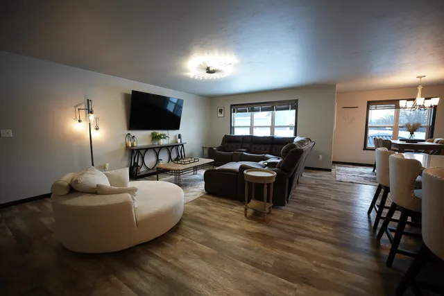 $574,900 | 389 Willie Mays Circle, De Pere, WI 54115