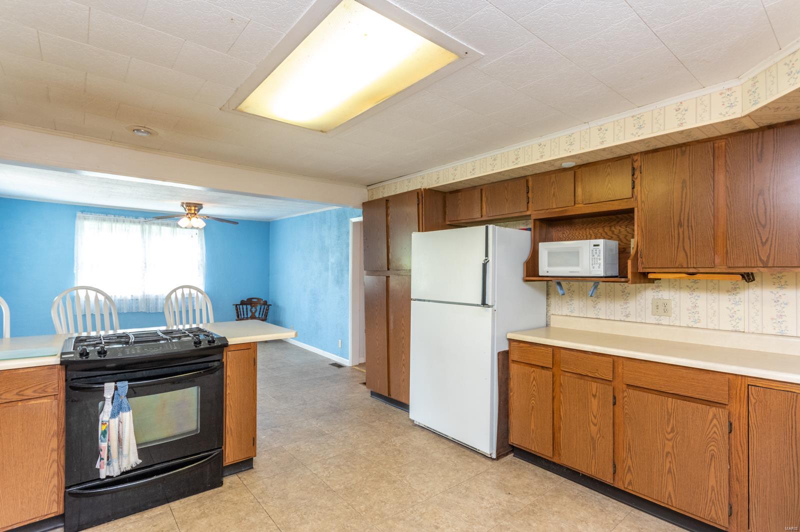 21284 Oak Rest Road Piasa, IL 62079 - Photo 13 of 27