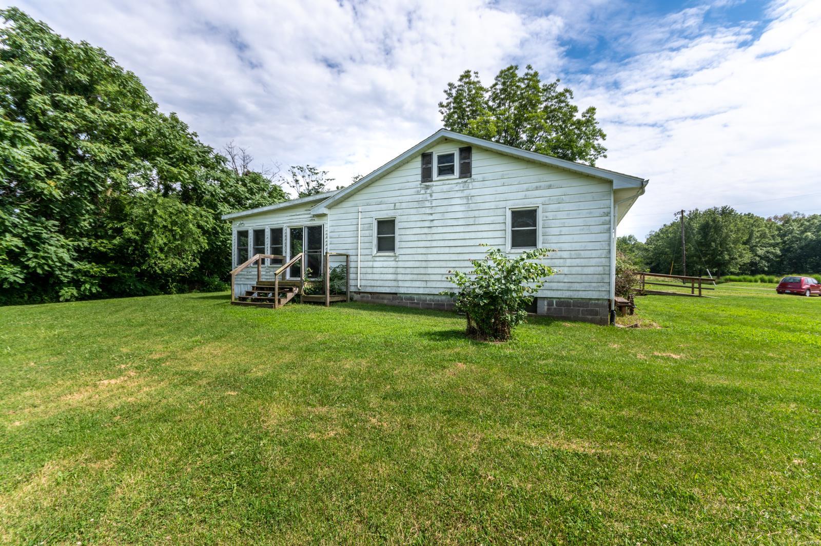 21284 Oak Rest Road Piasa, IL 62079 - Photo 5 of 27