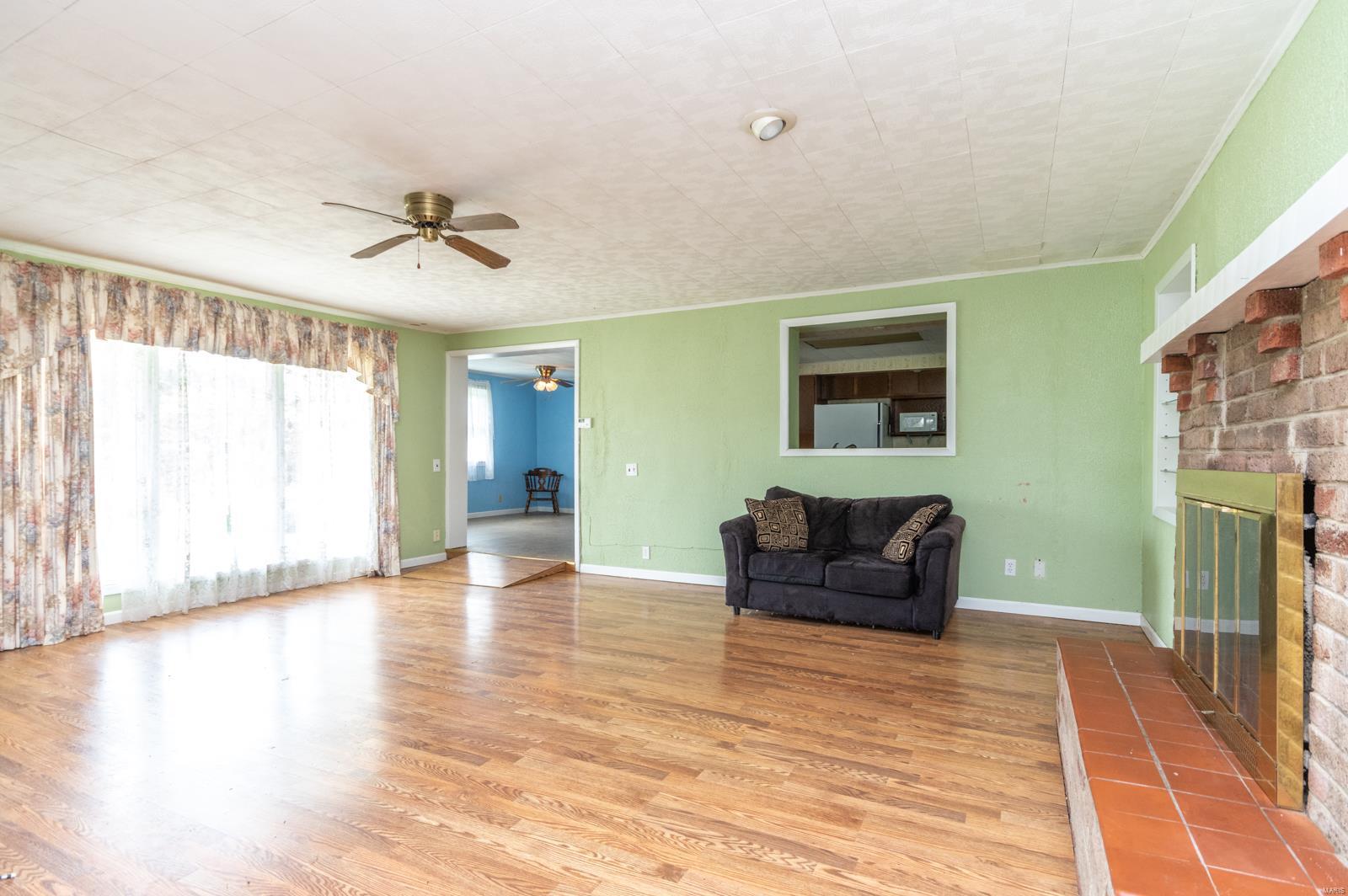 21284 Oak Rest Road Piasa, IL 62079 - Photo 9 of 27