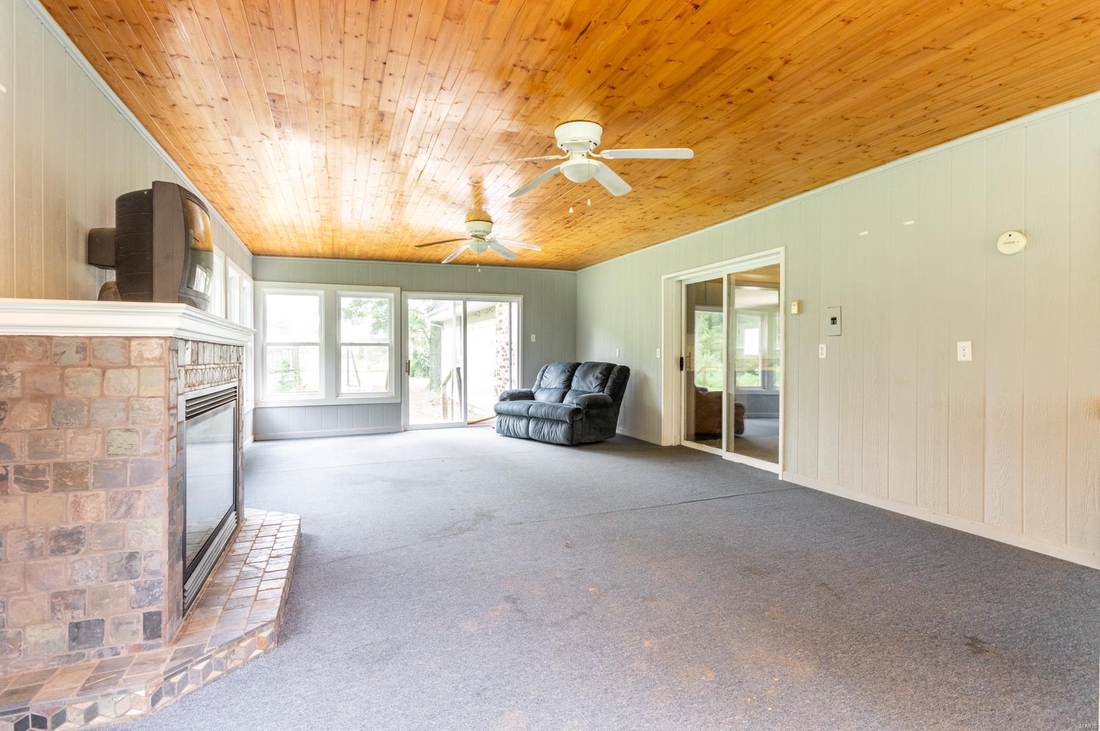 21284 Oak Rest Road Piasa, IL 62079 - Photo 10 of 27