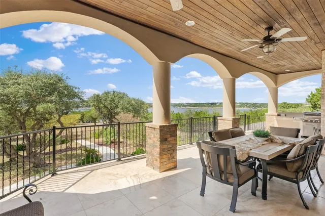 $1,489,000 | 316 Lakefront Drive, Point Venture, TX 78645