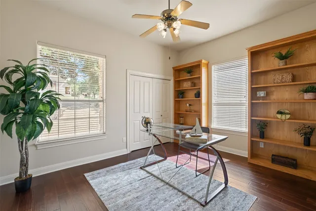 $1,489,000 | 316 Lakefront Drive, Point Venture, TX 78645