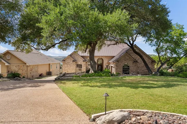 $1,489,000 | 316 Lakefront Drive, Point Venture, TX 78645