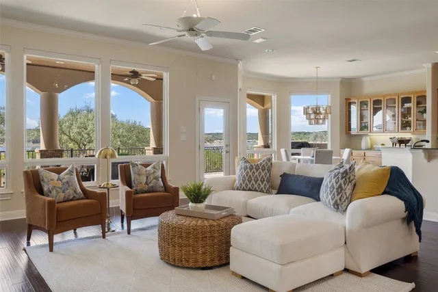 $1,489,000 | 316 Lakefront Drive, Point Venture, TX 78645