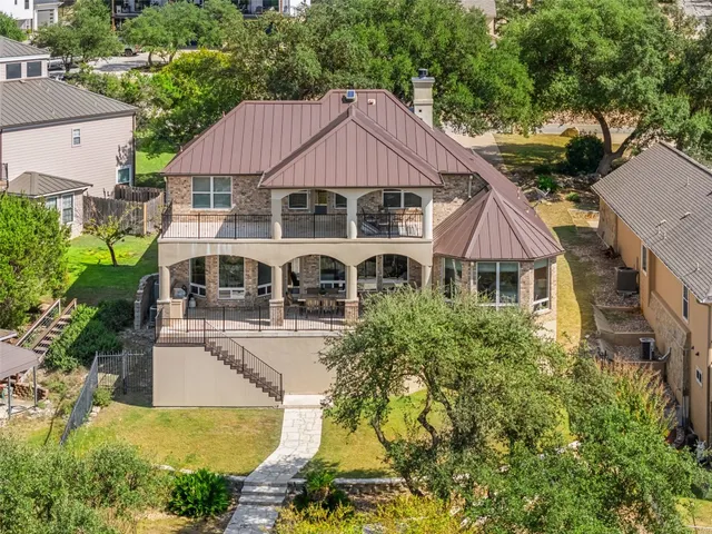 $1,489,000 | 316 Lakefront Drive, Point Venture, TX 78645