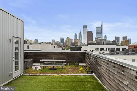 $525,000 | 1720 Folsom Street, Unit B, Philadelphia, PA 19130