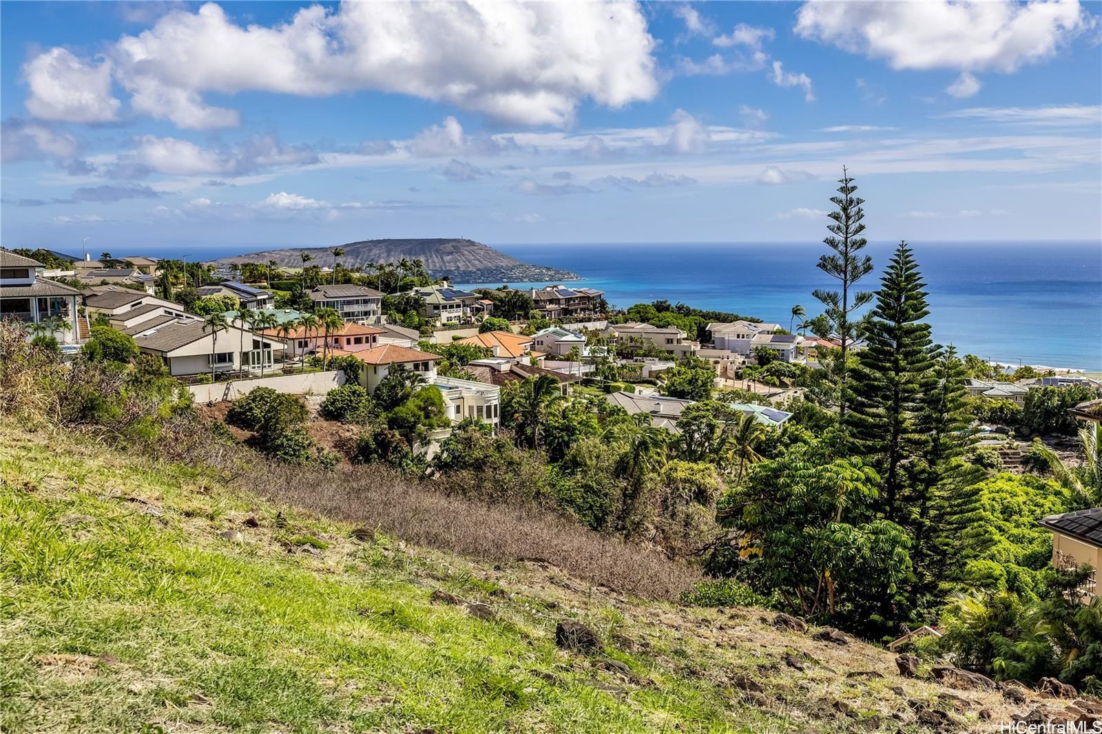 549 Moaniala Street Honolulu, HI 96821 - Photo 14 of 19