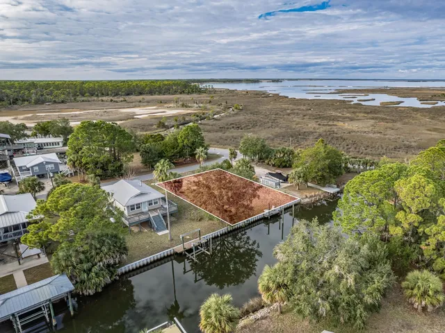 $100,000 | Heron Drive, Panacea, FL 32346