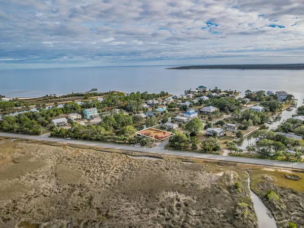 $100,000 | Heron Drive, Panacea, FL 32346