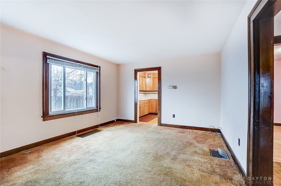 2735 Dwight Road Springfield, OH 45503 - Photo 8 of 40 Gallery Image 8
