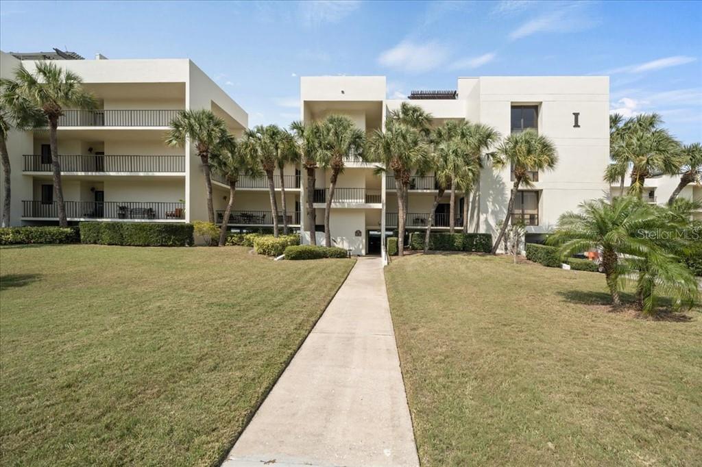 50 Coe Road, Unit 112 Belleair, FL 33756 - Photo 1 of 1 Gallery Image 1