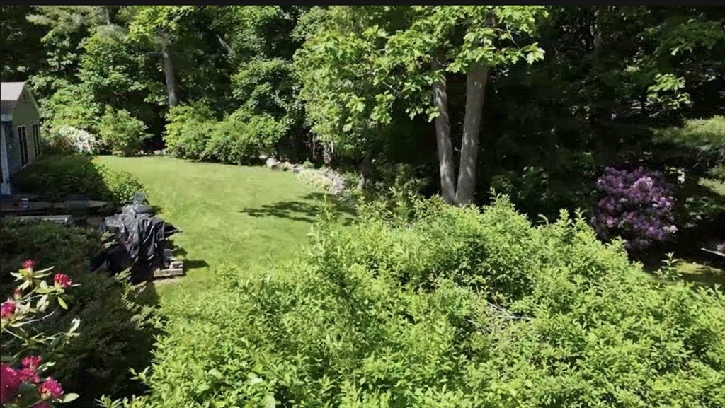 11 Pickman Road Beverly, MA 01915 - Photo 10 of 40