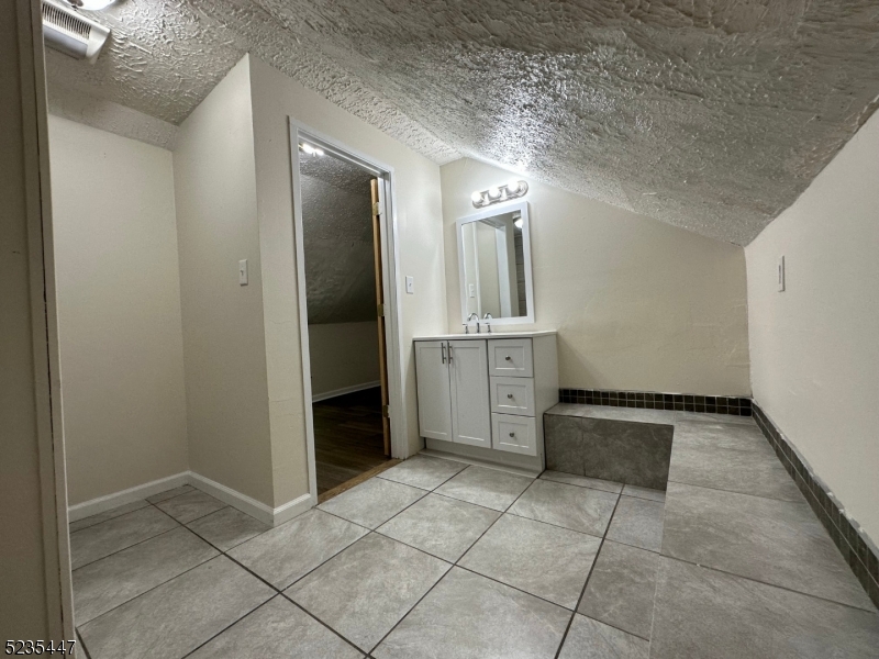 14 West Main Street, Unit A Clinton, NJ 08809 - Photo 19 of 20