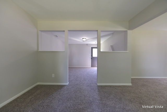 18 Roulock Road Montgomery, IL 60538 - Photo 4 of 23