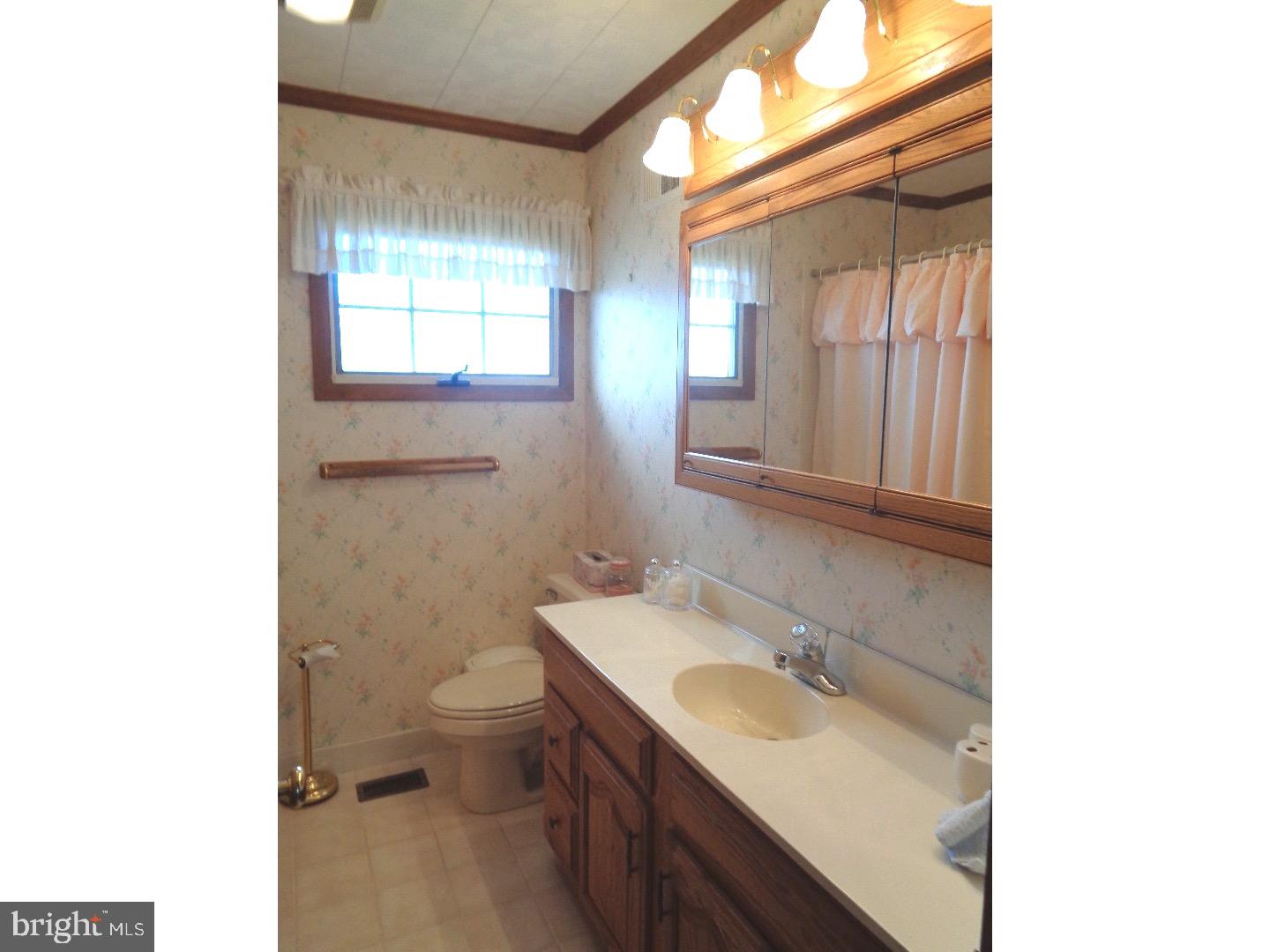 629 Beaumont Road Fairless Hills, PA 19030 - Photo 17 of 22 Bathroom