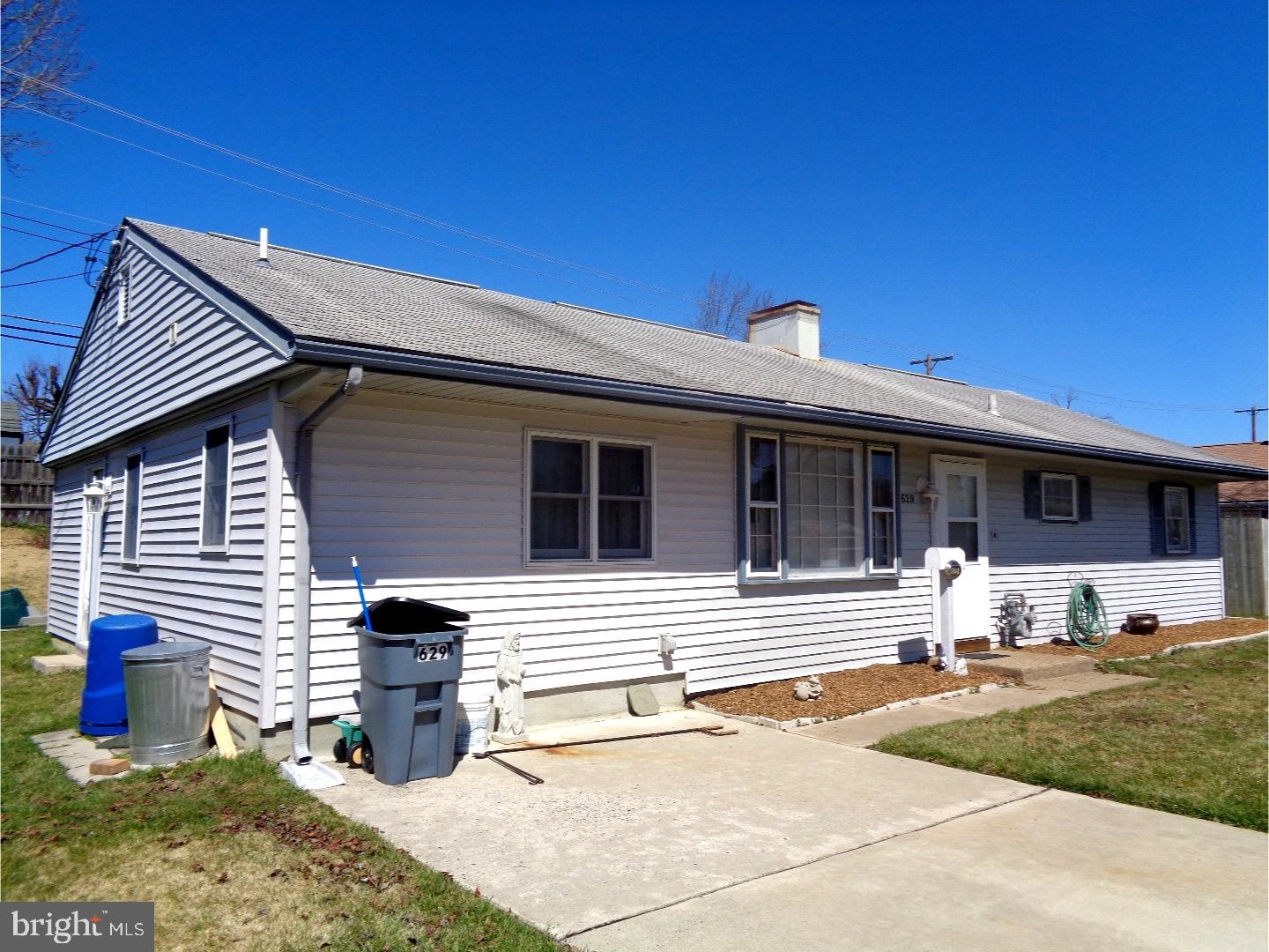 629 Beaumont Road Fairless Hills, PA 19030 - Photo 2 of 22 Exterior Front
