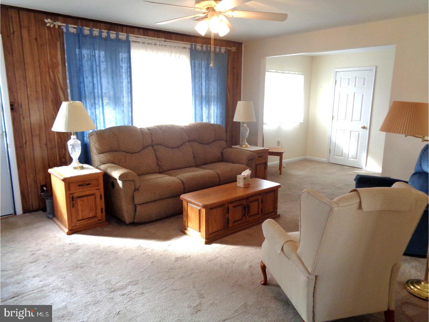 629 Beaumont Road Fairless Hills, PA 19030 - Photo 6 of 22 Living Room