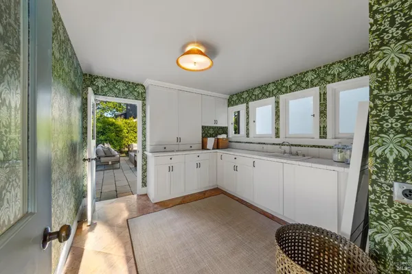 $4,695,000 | 1 Lilac Avenue, Kentfield, CA 94904