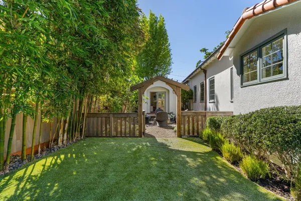 $4,695,000 | 1 Lilac Avenue, Kentfield, CA 94904