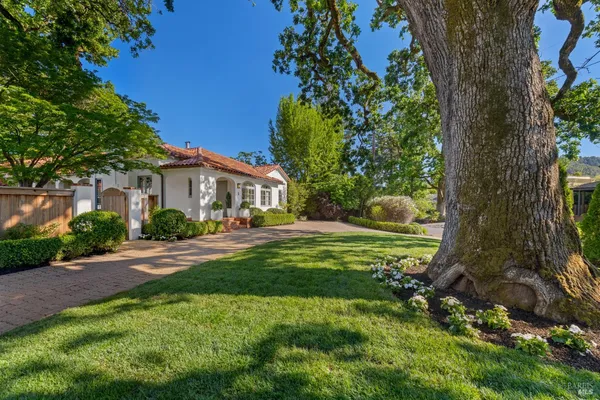 $4,695,000 | 1 Lilac Avenue, Kentfield, CA 94904