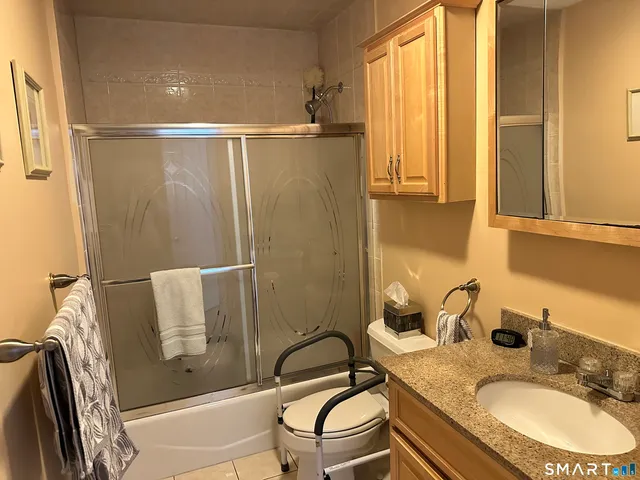 $2,900 | 133 Meadow Street, Unit 133, Milford, CT 06461