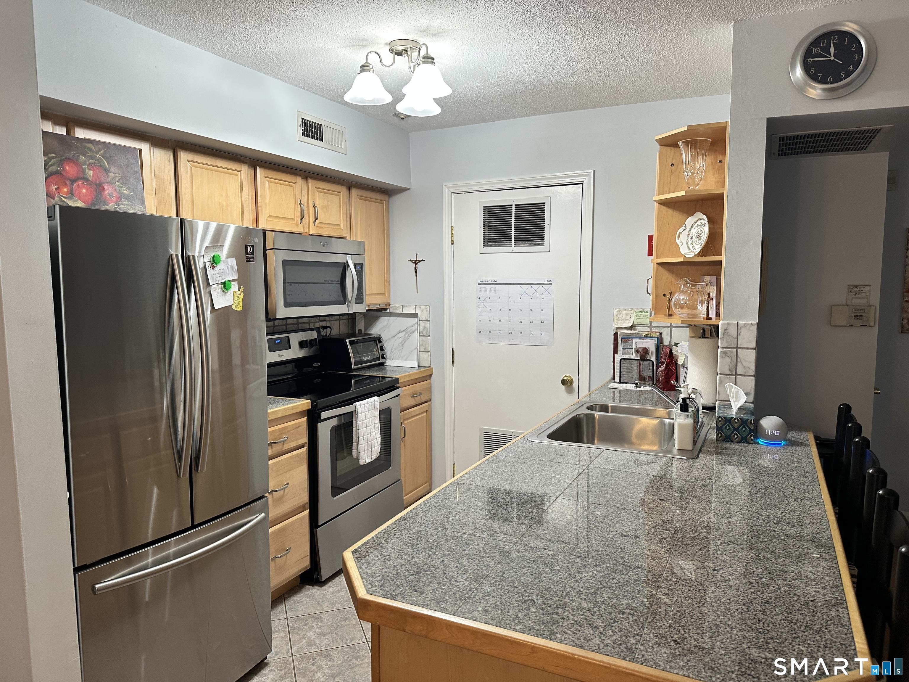 133 Meadow Street, Unit 133 Milford, CT 06461 - Photo 8 of 13