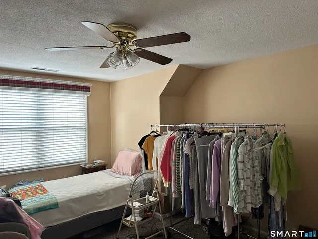 $2,900 | 133 Meadow Street, Unit 133, Milford, CT 06461