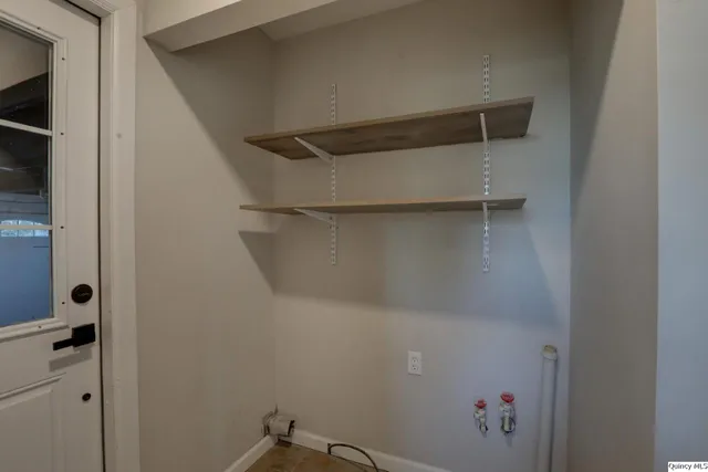 $425,000 | 4919 Columbus Road, Quincy, IL 62305