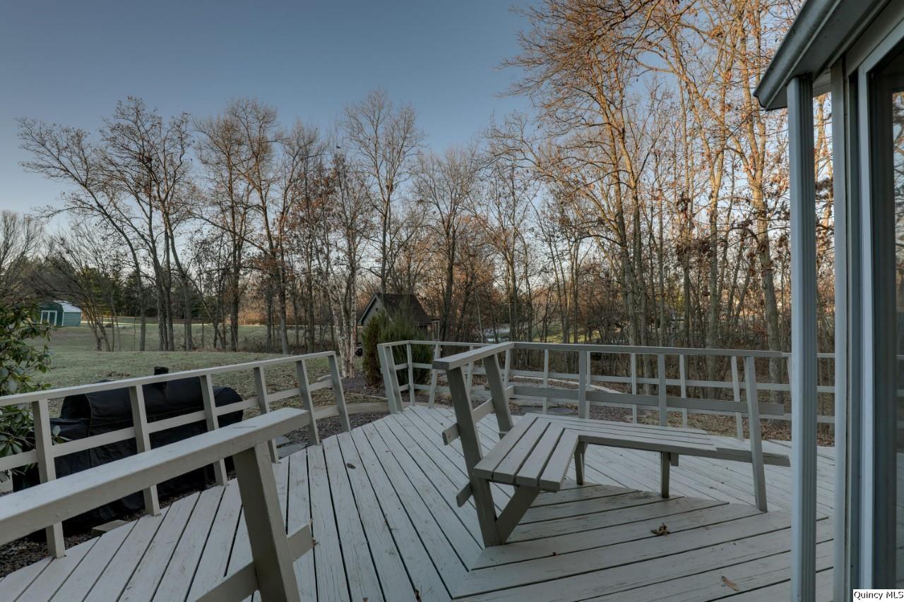 4919 Columbus Road Quincy, IL 62305 - Photo 27 of 36