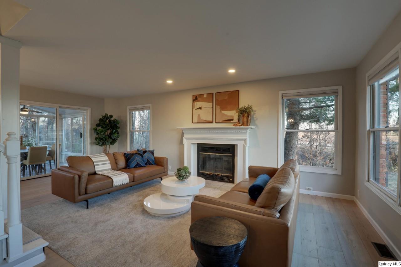 4919 Columbus Road Quincy, IL 62305 - Photo 7 of 36