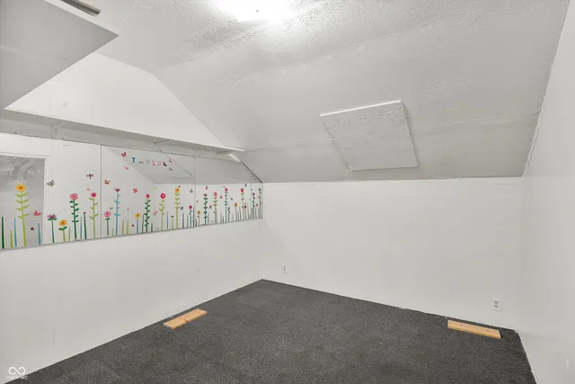 $695,000 | 308 North Morrison Street, Morristown, IN 46161