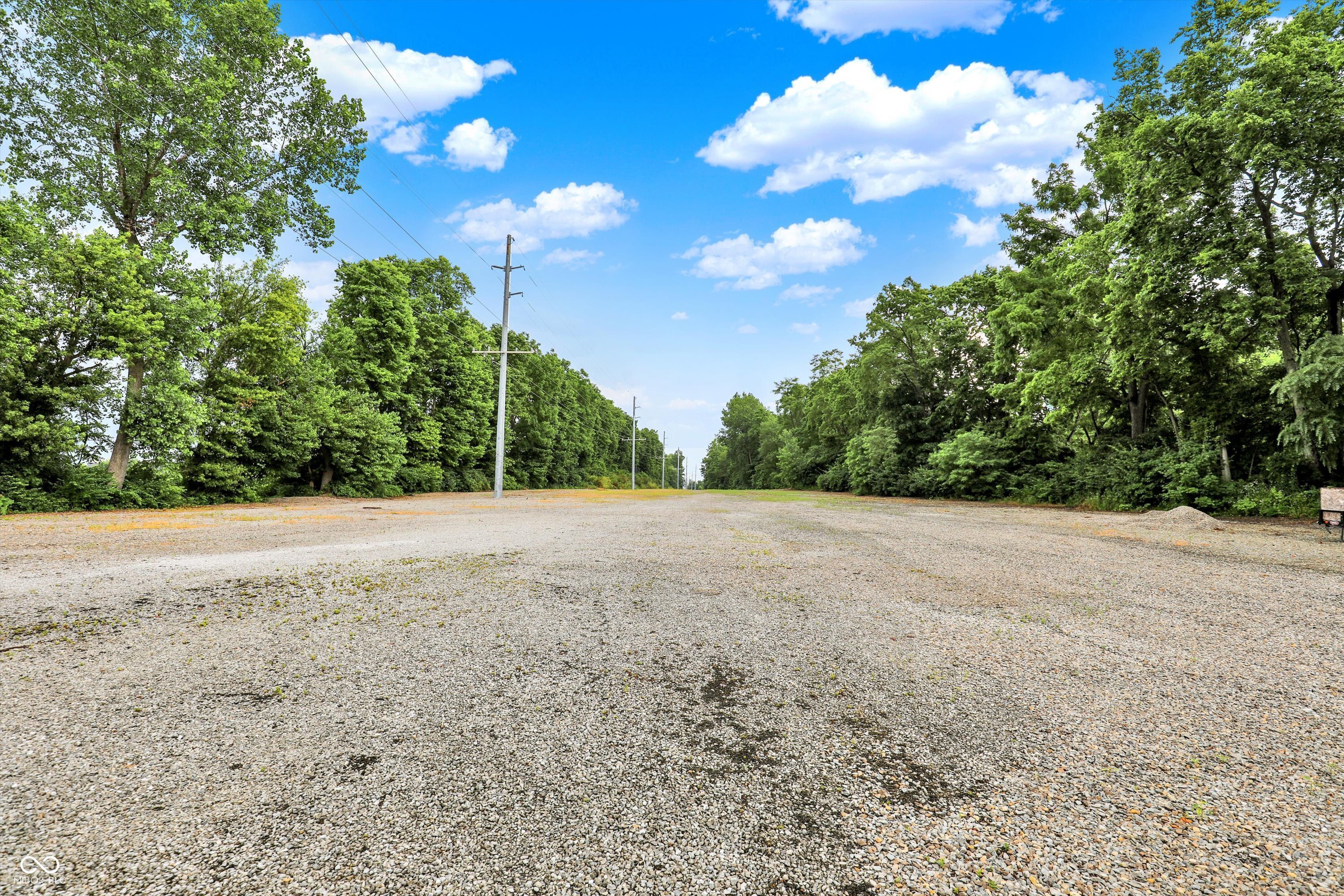 308 North Morrison Street Morristown, IN 46161 - Photo 14 of 121