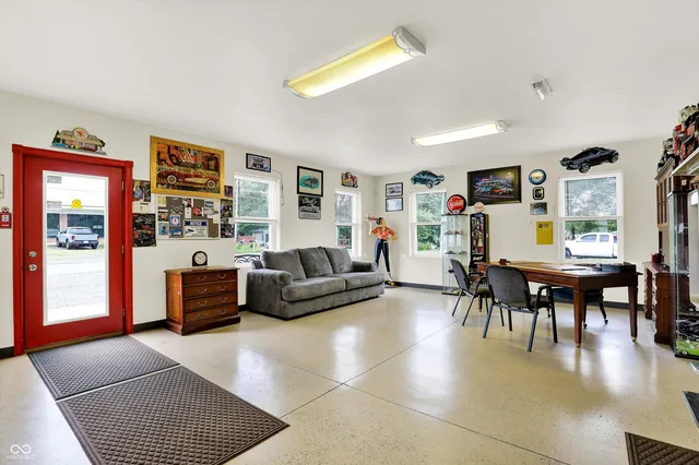 $695,000 | 308 North Morrison Street, Morristown, IN 46161