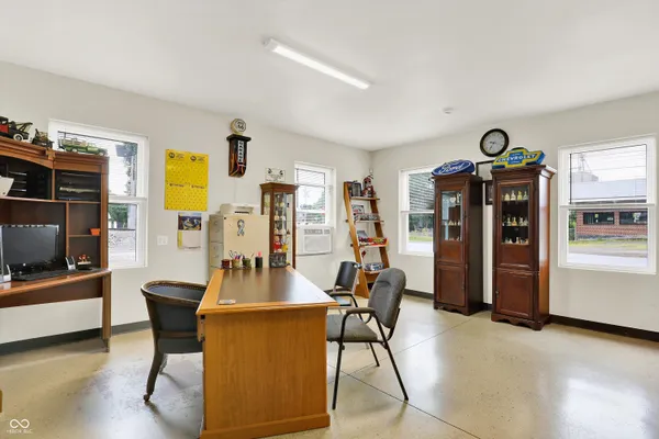 $695,000 | 308 North Morrison Street, Morristown, IN 46161