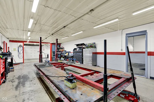 $695,000 | 308 North Morrison Street, Morristown, IN 46161