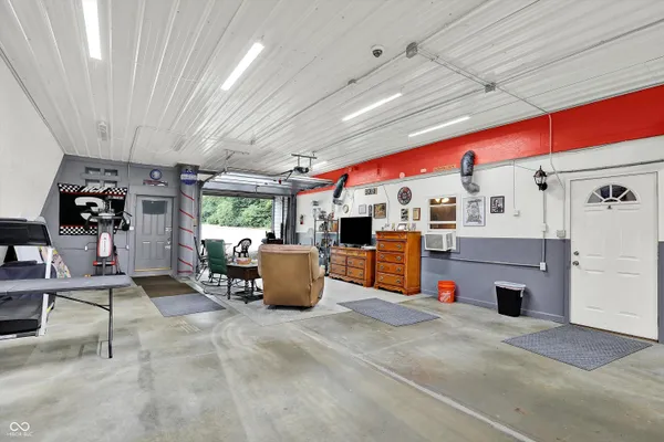 $695,000 | 308 North Morrison Street, Morristown, IN 46161