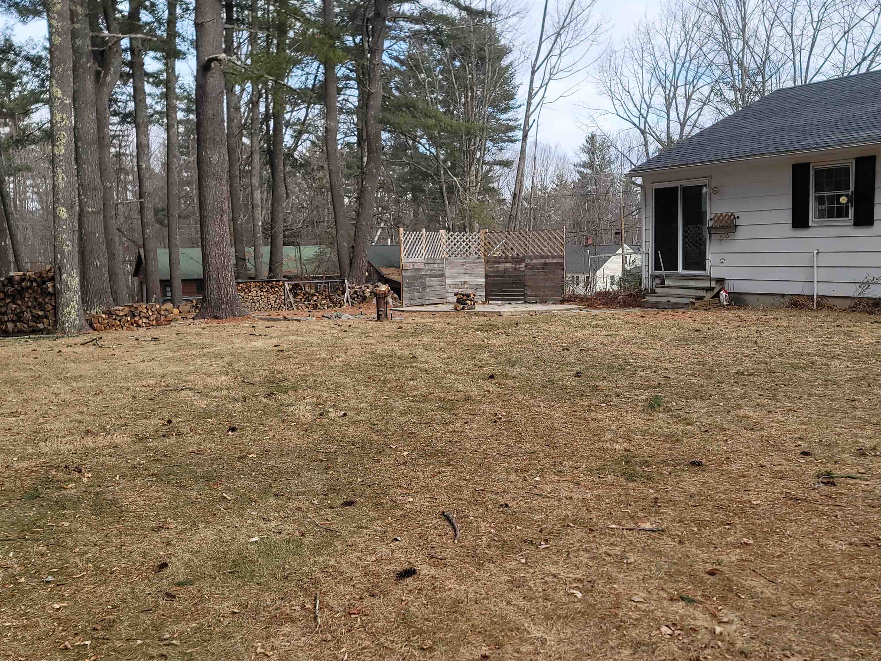 77 Tuftonboro Neck Road Tuftonboro, NH 03853 - Photo 6 of 24