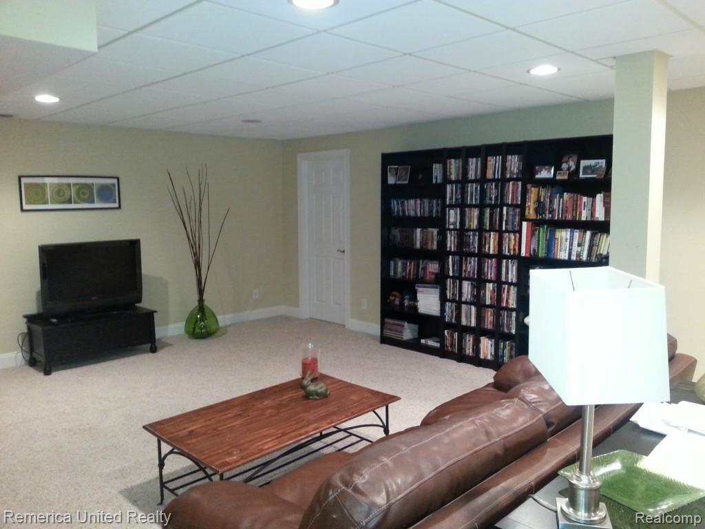 49667 Timber Trail, Unit 9 Novi, MI 48374 - Photo 24 of 27 Finished lower level