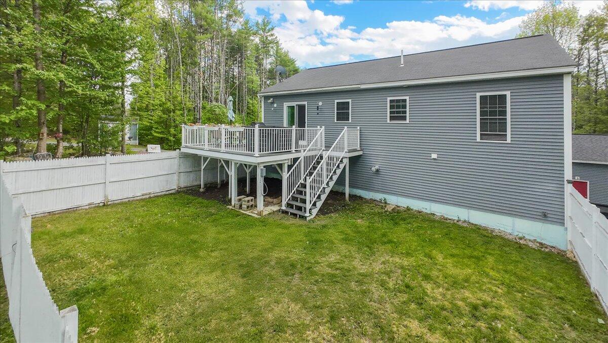 21 Frye Road Raymond, ME 04071 - Photo 23 of 28 Fenced In Yard