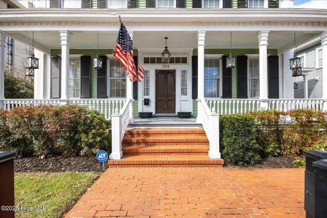 $1,129,000 | 508 South Front Street, Wilmington, NC 28401