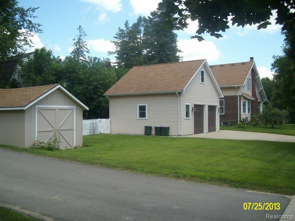 1205 North Main Street Rochester, MI 48307 - Photo 14 of 30 1205 Main St 027.JPG