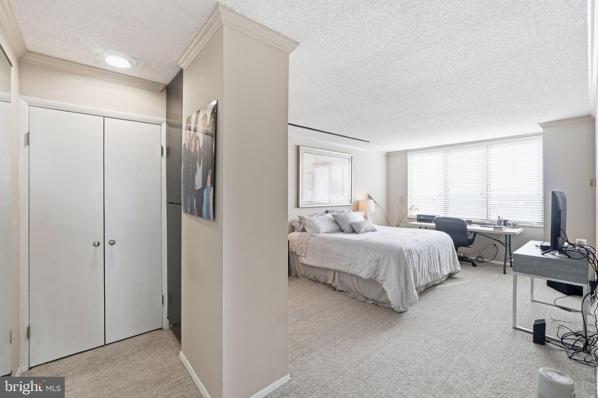 5225 Pooks Hill Road, Unit 1401N Bethesda, MD 20814 - Photo 16 of 64