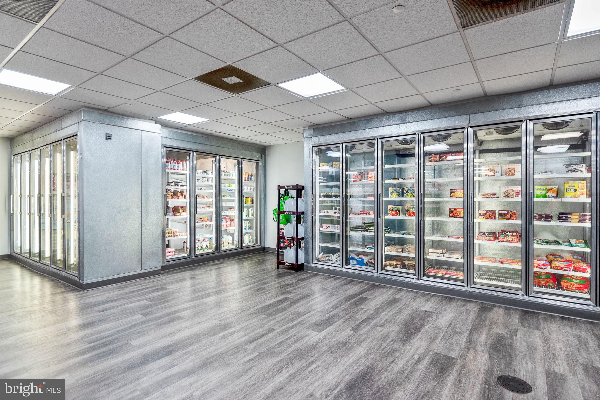 5225 Pooks Hill Road, Unit 1401N Bethesda, MD 20814 - Photo 39 of 64