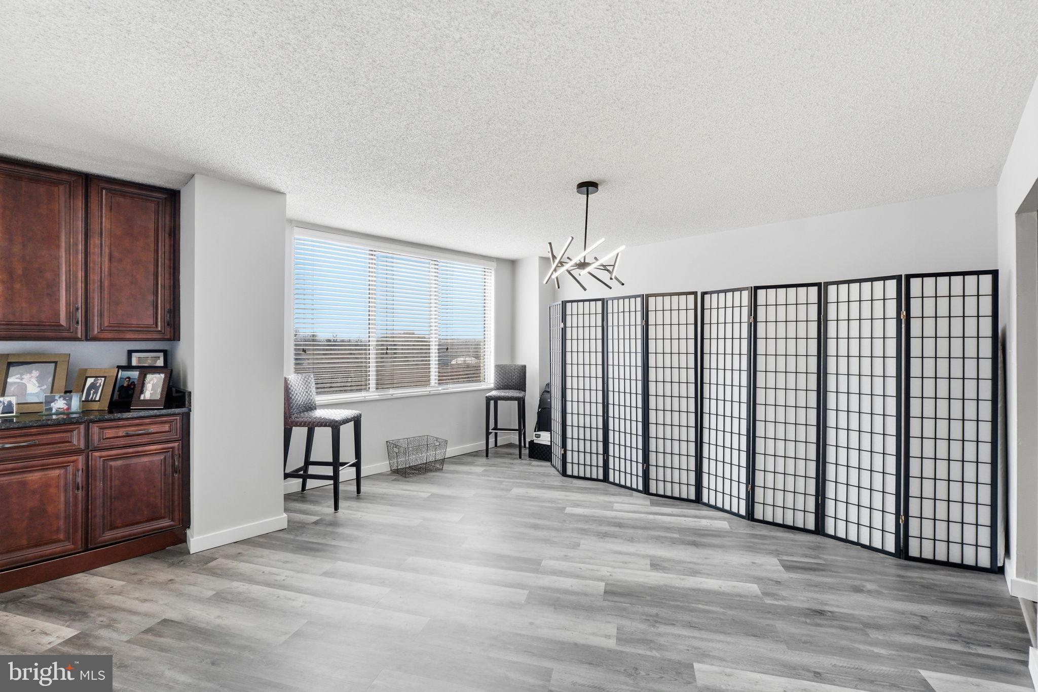 5225 Pooks Hill Road, Unit 1401N Bethesda, MD 20814 - Photo 5 of 64