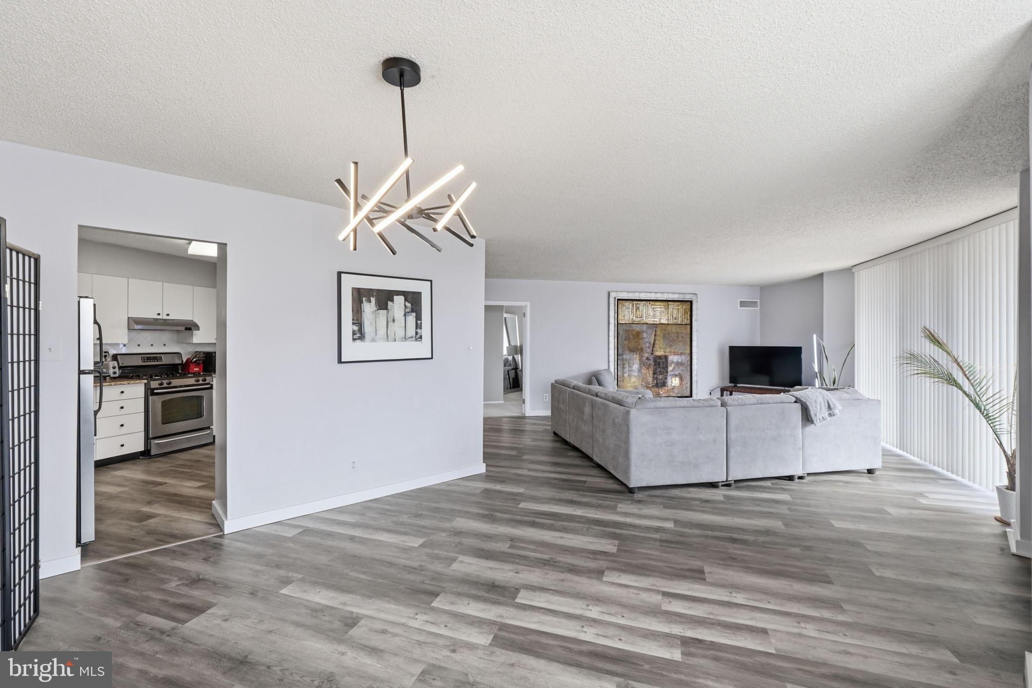 5225 Pooks Hill Road, Unit 1401N Bethesda, MD 20814 - Photo 6 of 64